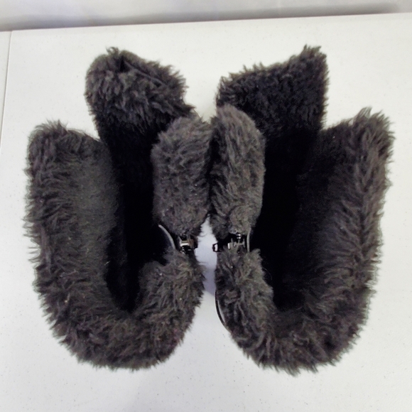 Guess Galway Leather Faux Fur Ankle Boot Size 10 Black Combat Bootie Lug Sole - Picture 6 of 15